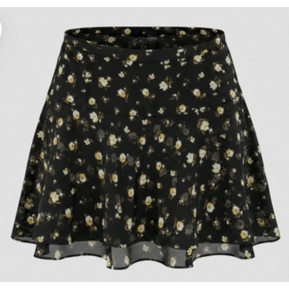 Old Navy Dresses & Skirts - Old Navy Womens Black Floral Chiffon Mini Skirt Size 14 Tiered Cottagecore Skirt